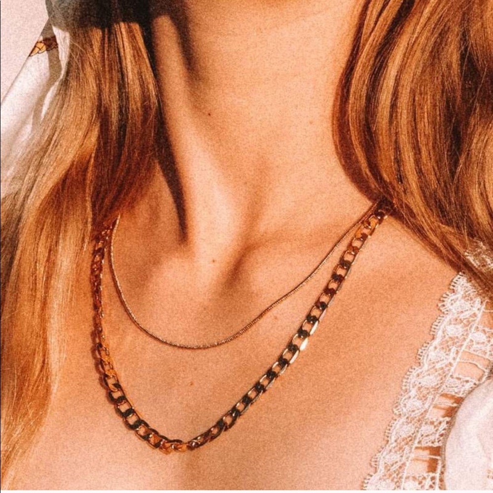 Cali Tiger Isla Necklace